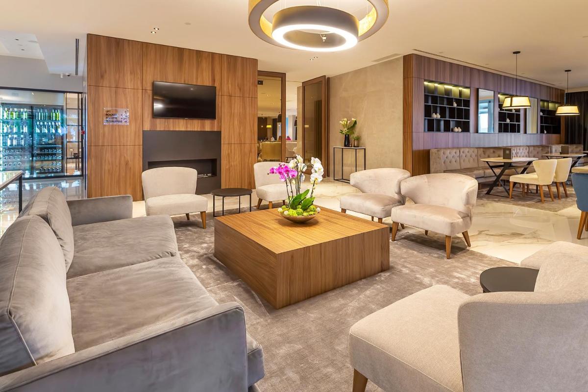 Luxury Hotel Riva