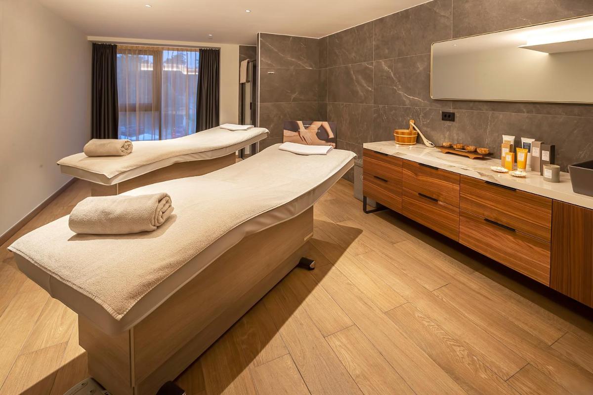 Luxury Hotel Riva