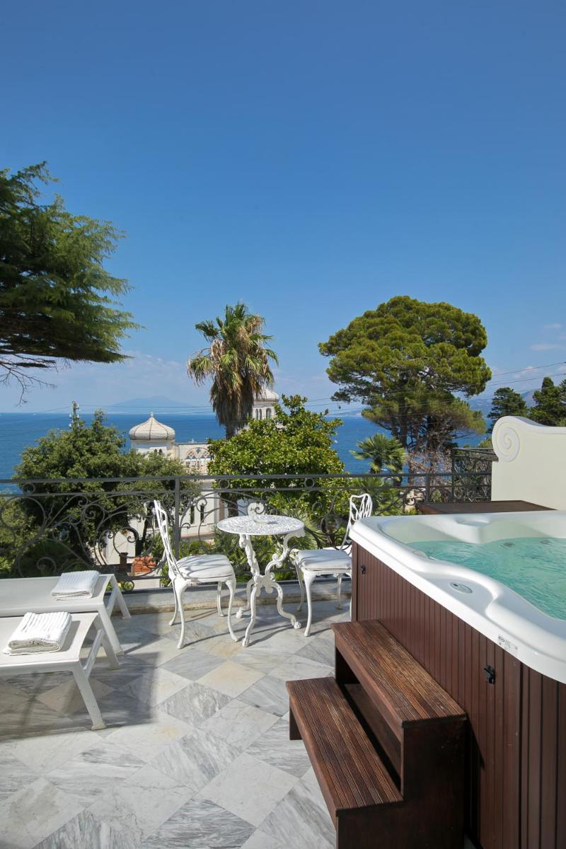 Luxury Villa Excelsior Parco