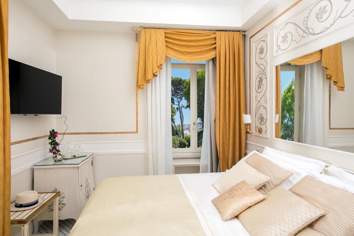 Luxury Villa Excelsior Parco