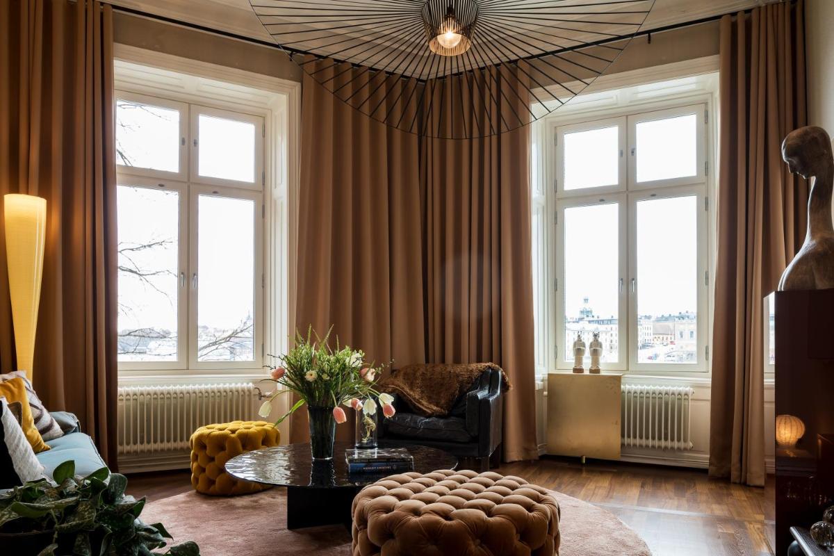 Lydmar Hotel