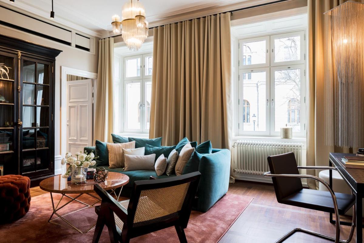 Lydmar Hotel