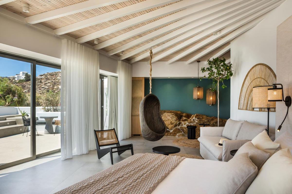 LYO Boutique Hotel