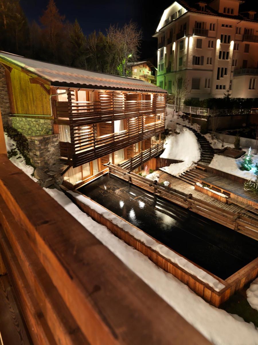 M de Megève