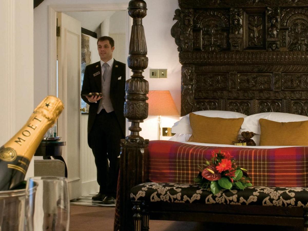 Macdonald Bear Hotel