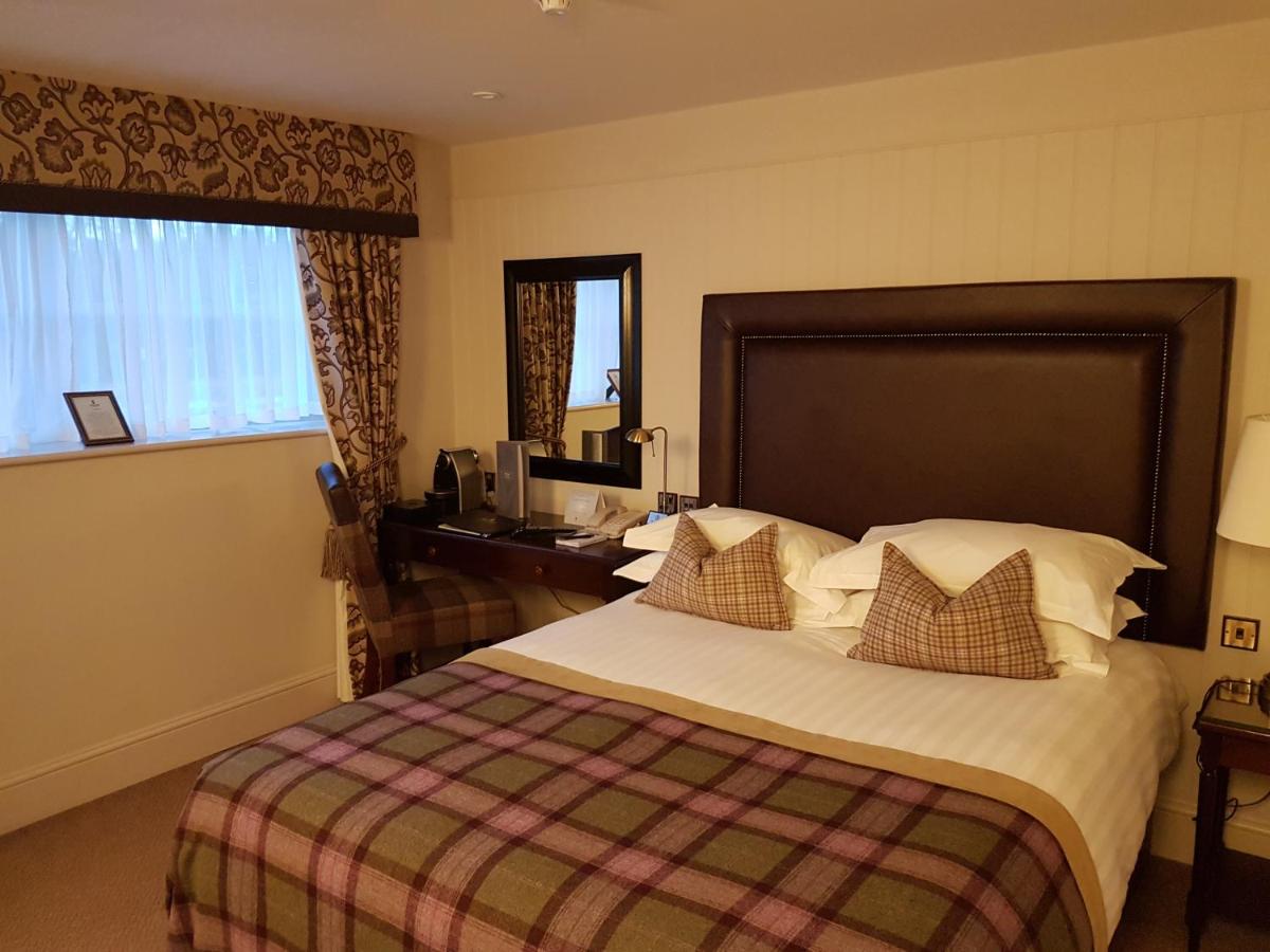 Macdonald Bear Hotel