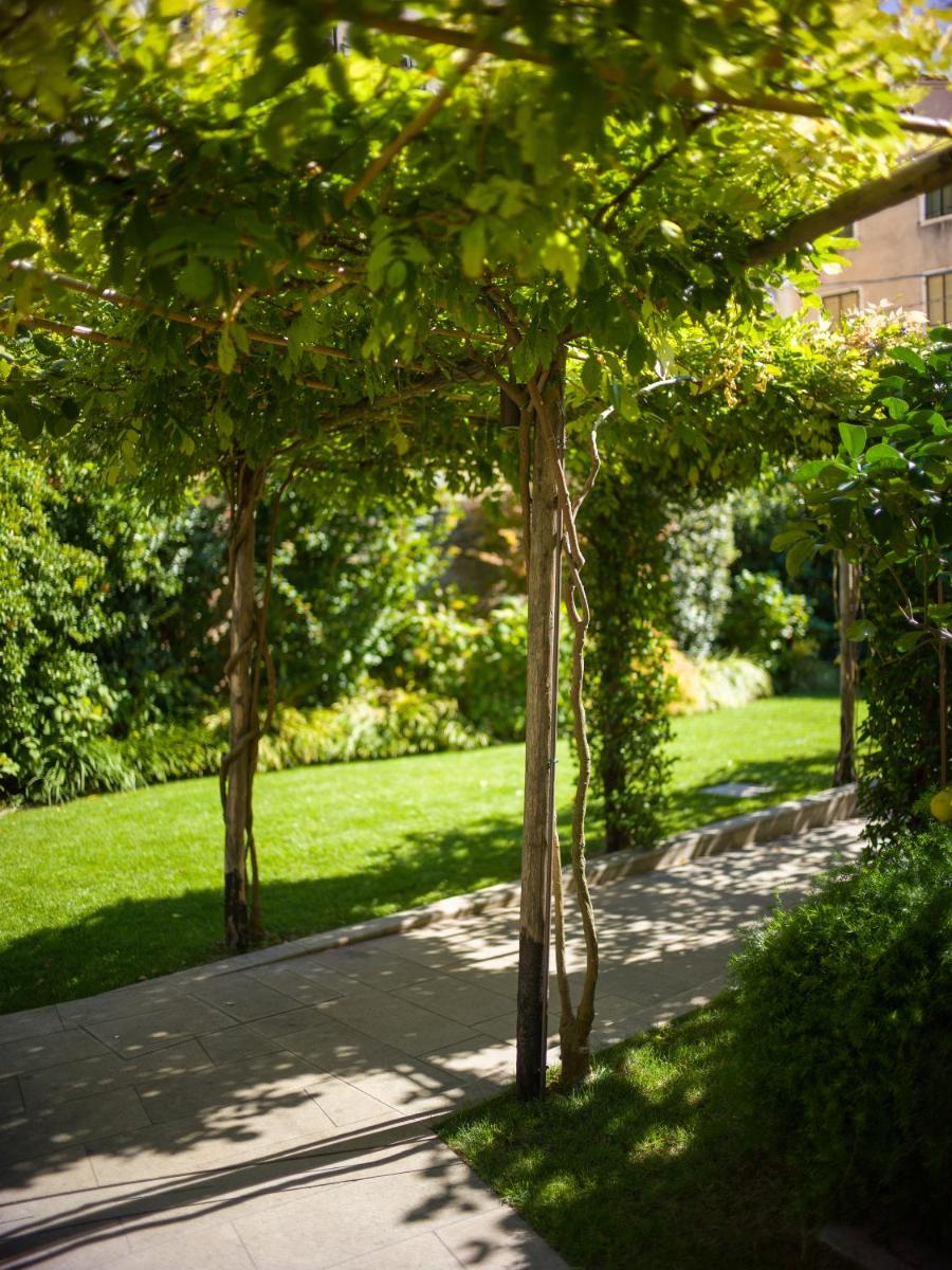 Madama Garden Retreat