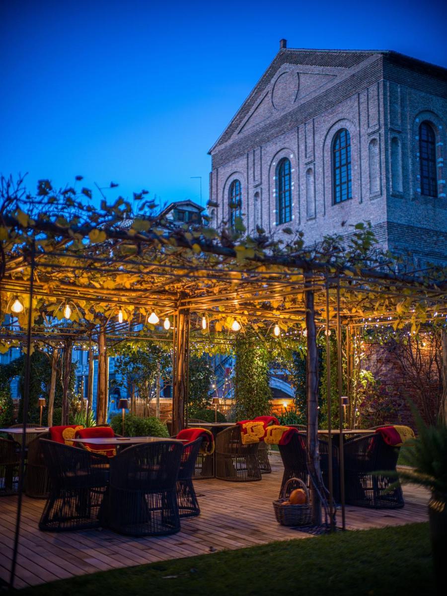 Madama Garden Retreat