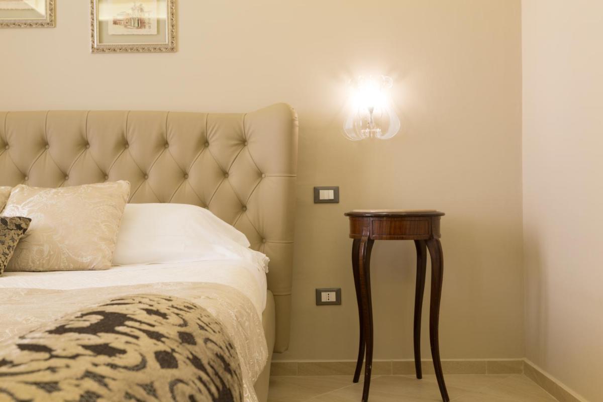 Maecò Ortigia B&B - Hospitality & Charming Rooms