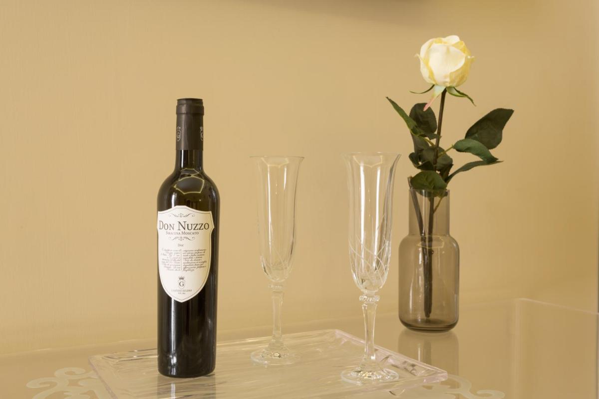 Maecò Ortigia B&B - Hospitality & Charming Rooms