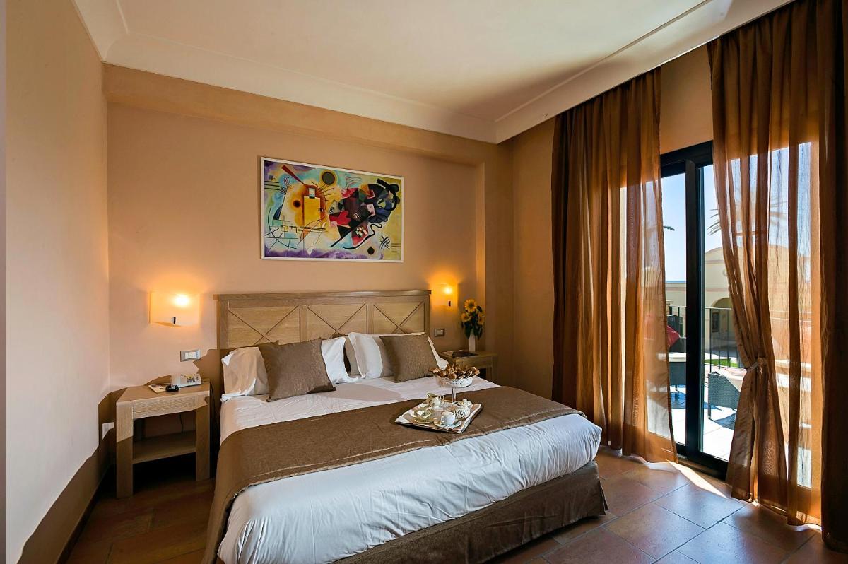 Mahara Hotel & Wellness