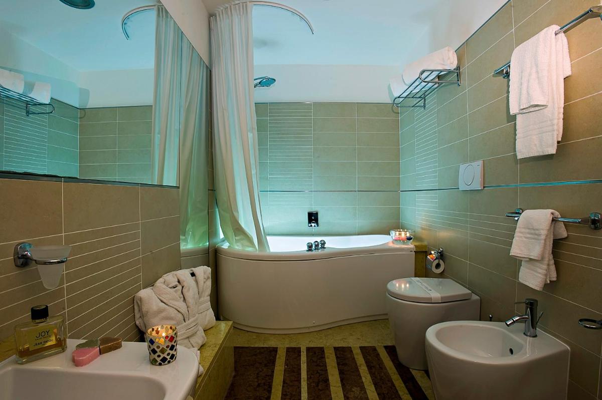 Mahara Hotel & Wellness