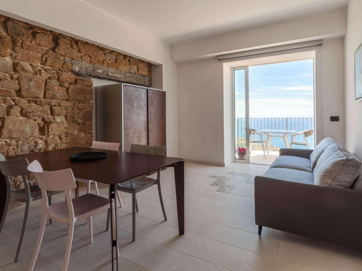 Maina Country Resort