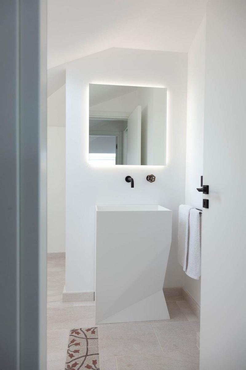 Maina Country Resort