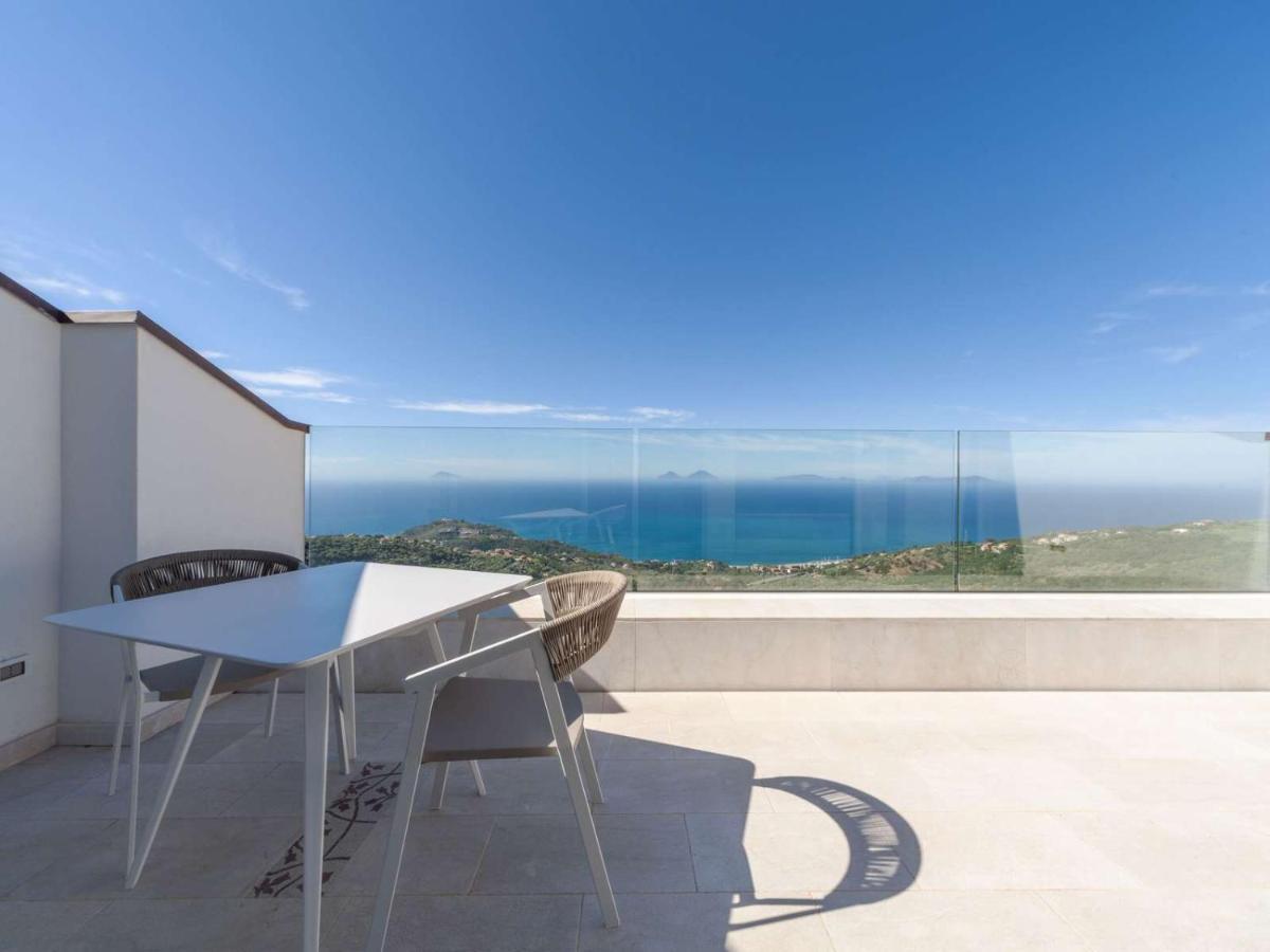 Maina Country Resort