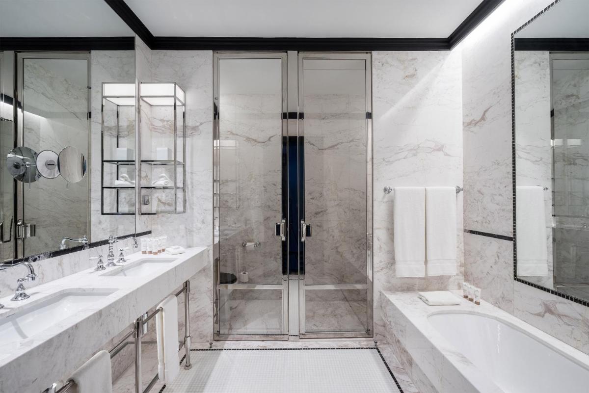 The One Monumental Palace