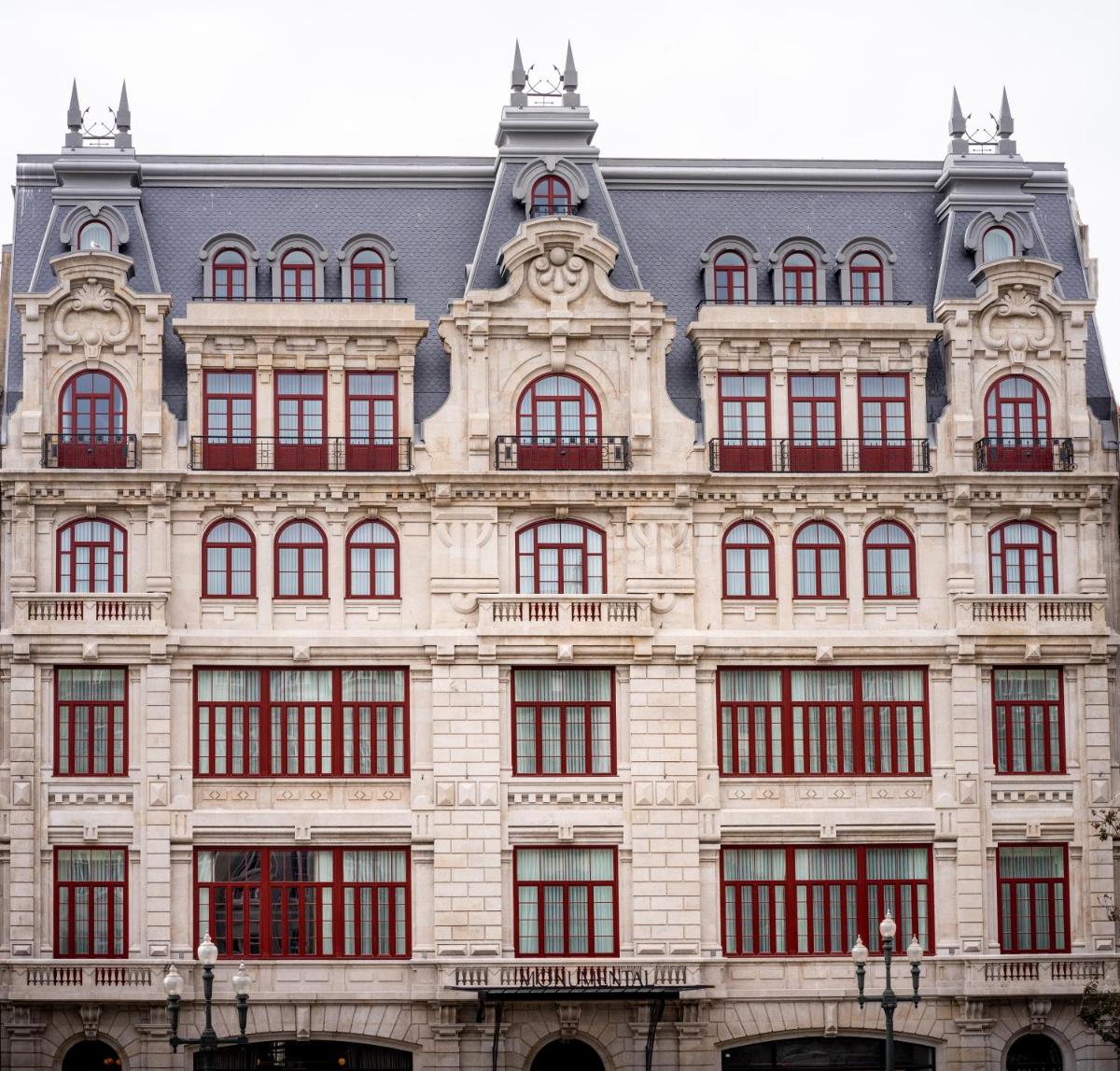 The One Monumental Palace