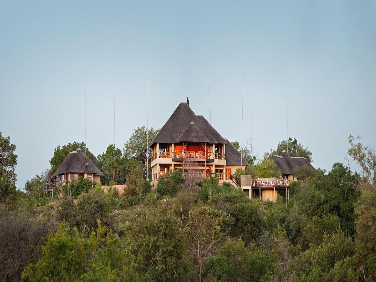 Makumu Private Game Lodge