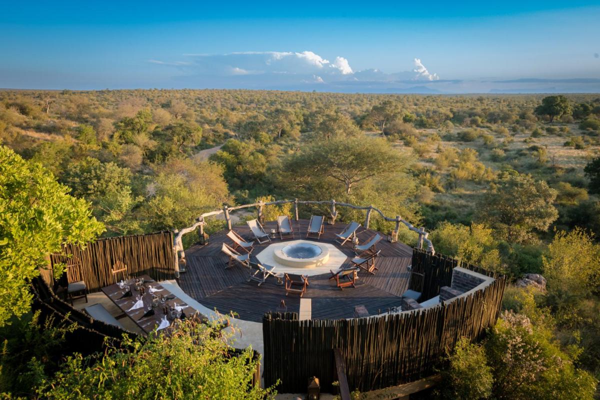 Makumu Private Game Lodge