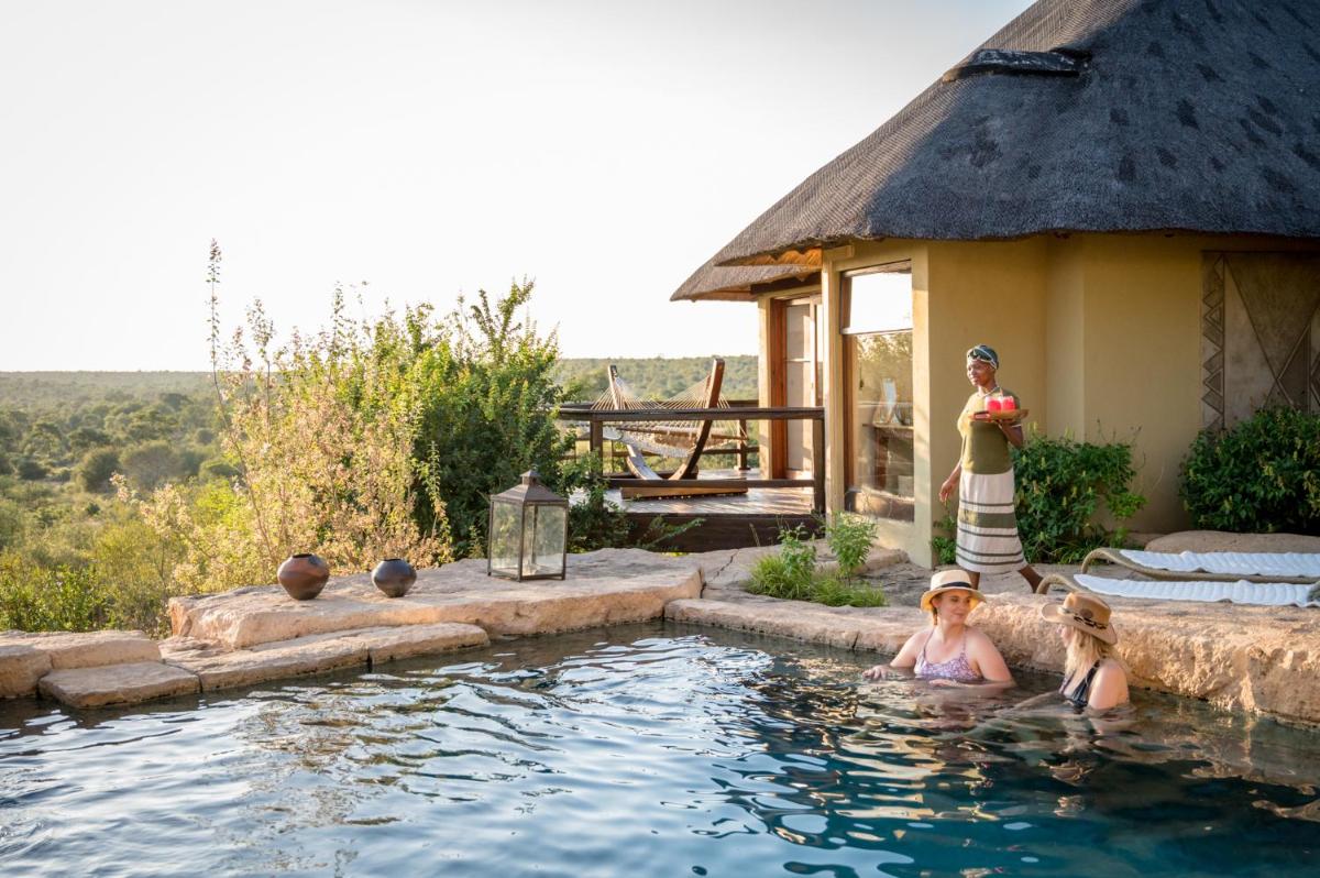 Makumu Private Game Lodge