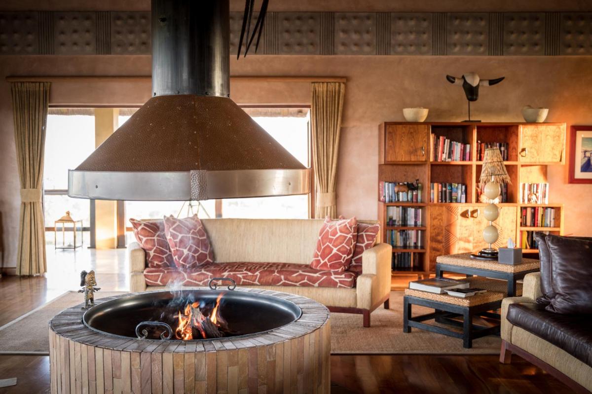 Makumu Private Game Lodge