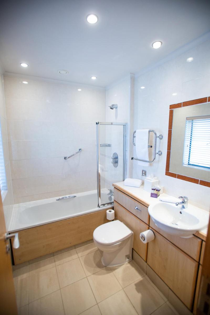 Mallory Court Country House Hotel & Spa