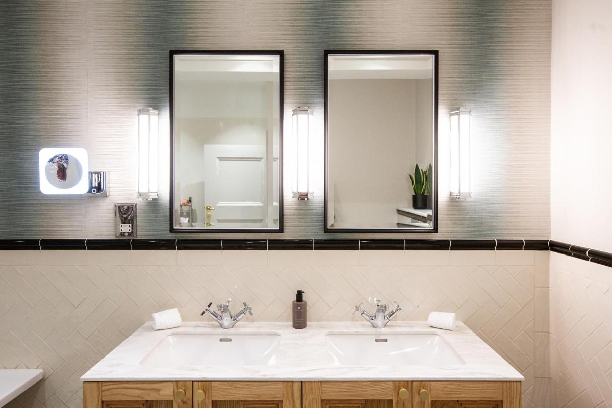 Mallory Court Country House Hotel & Spa