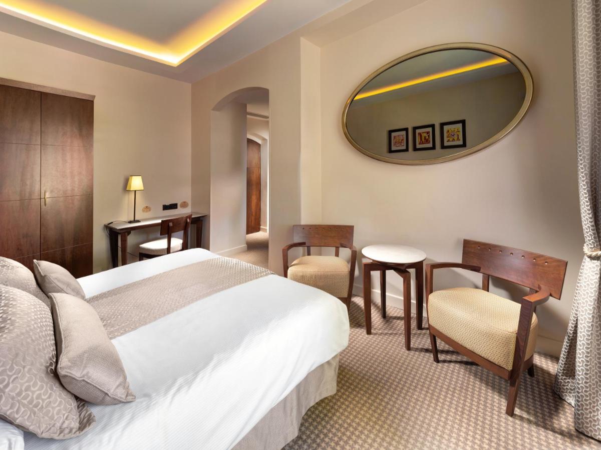 Mamaison Le Regina Boutique Hotel