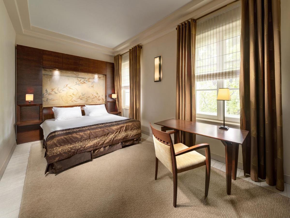 Mamaison Le Regina Boutique Hotel