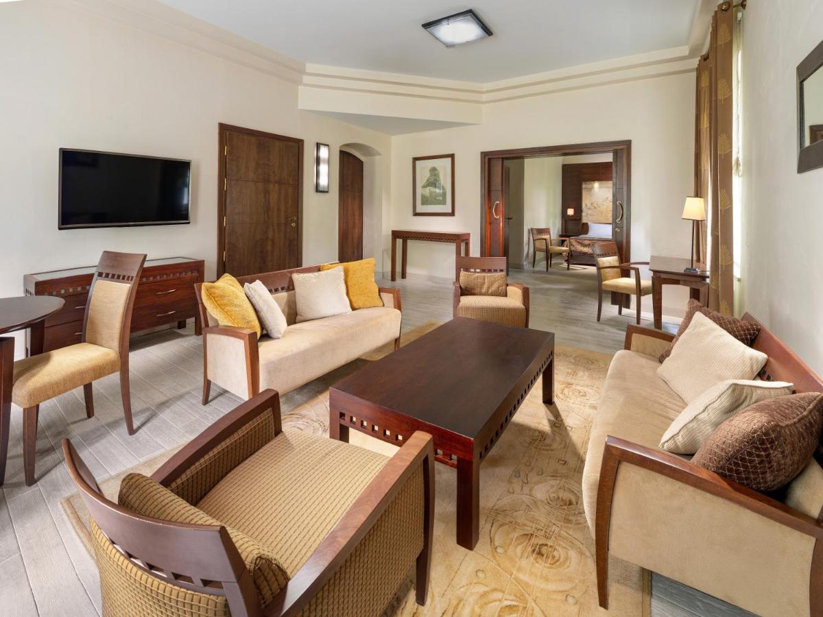 Mamaison Le Regina Boutique Hotel