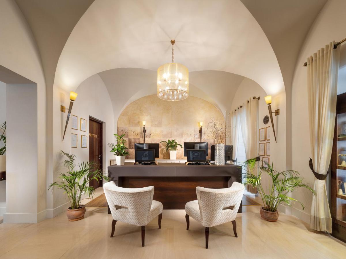 Mamaison Le Regina Boutique Hotel