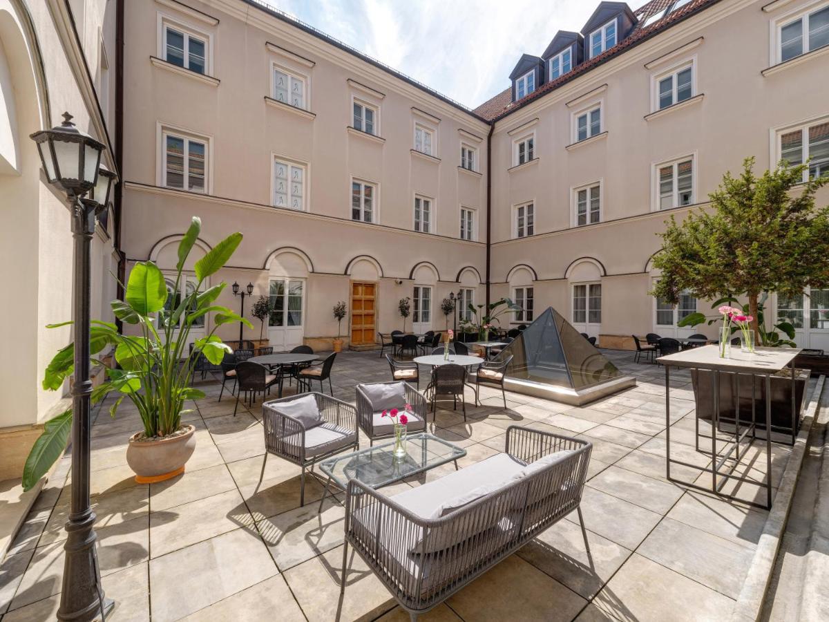 Mamaison Le Regina Boutique Hotel