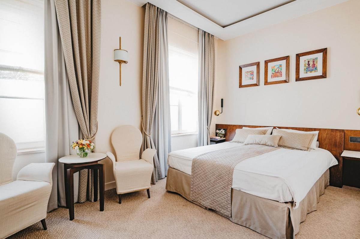 Mamaison Le Regina Boutique Hotel
