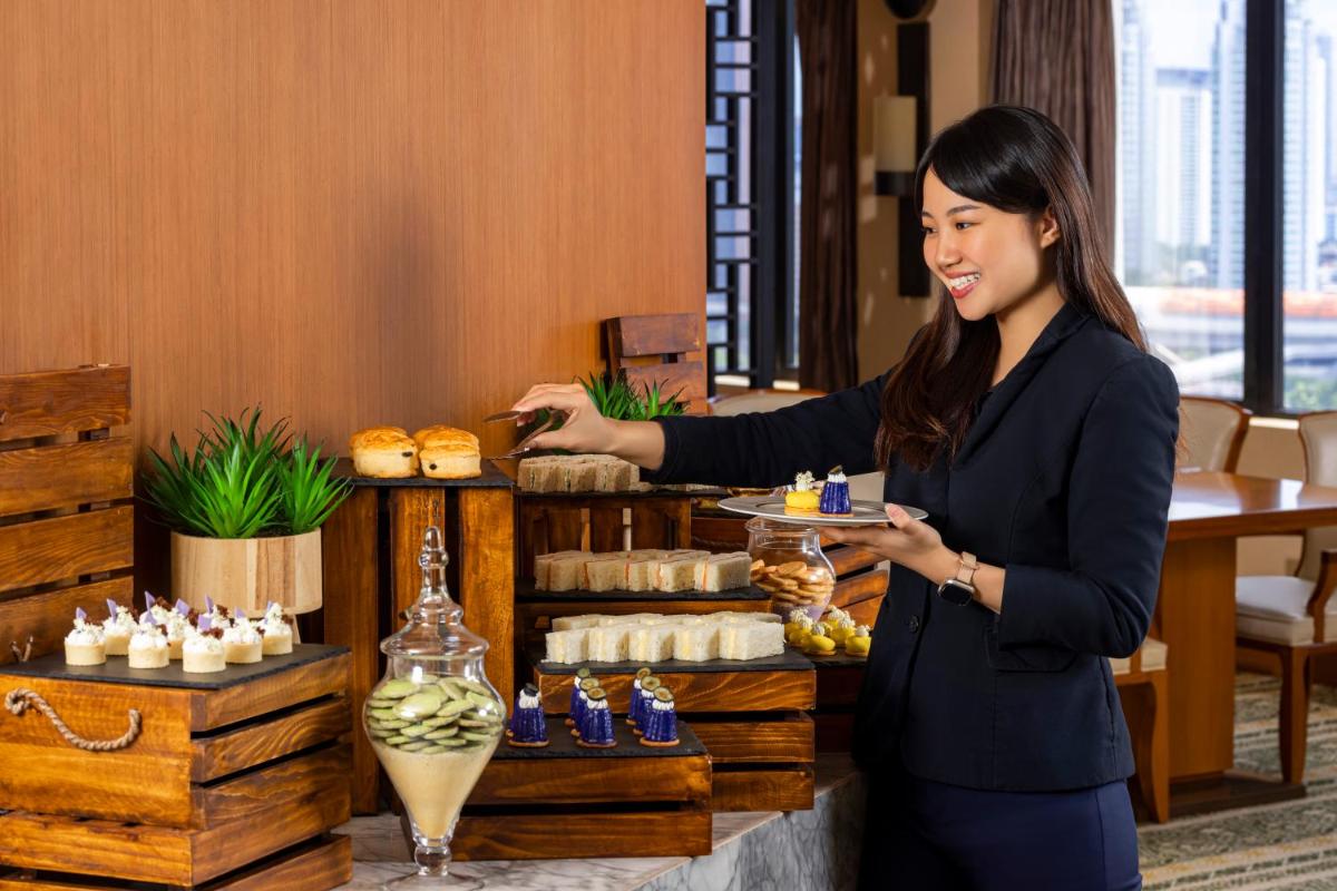Mandarin Oriental, Jakarta