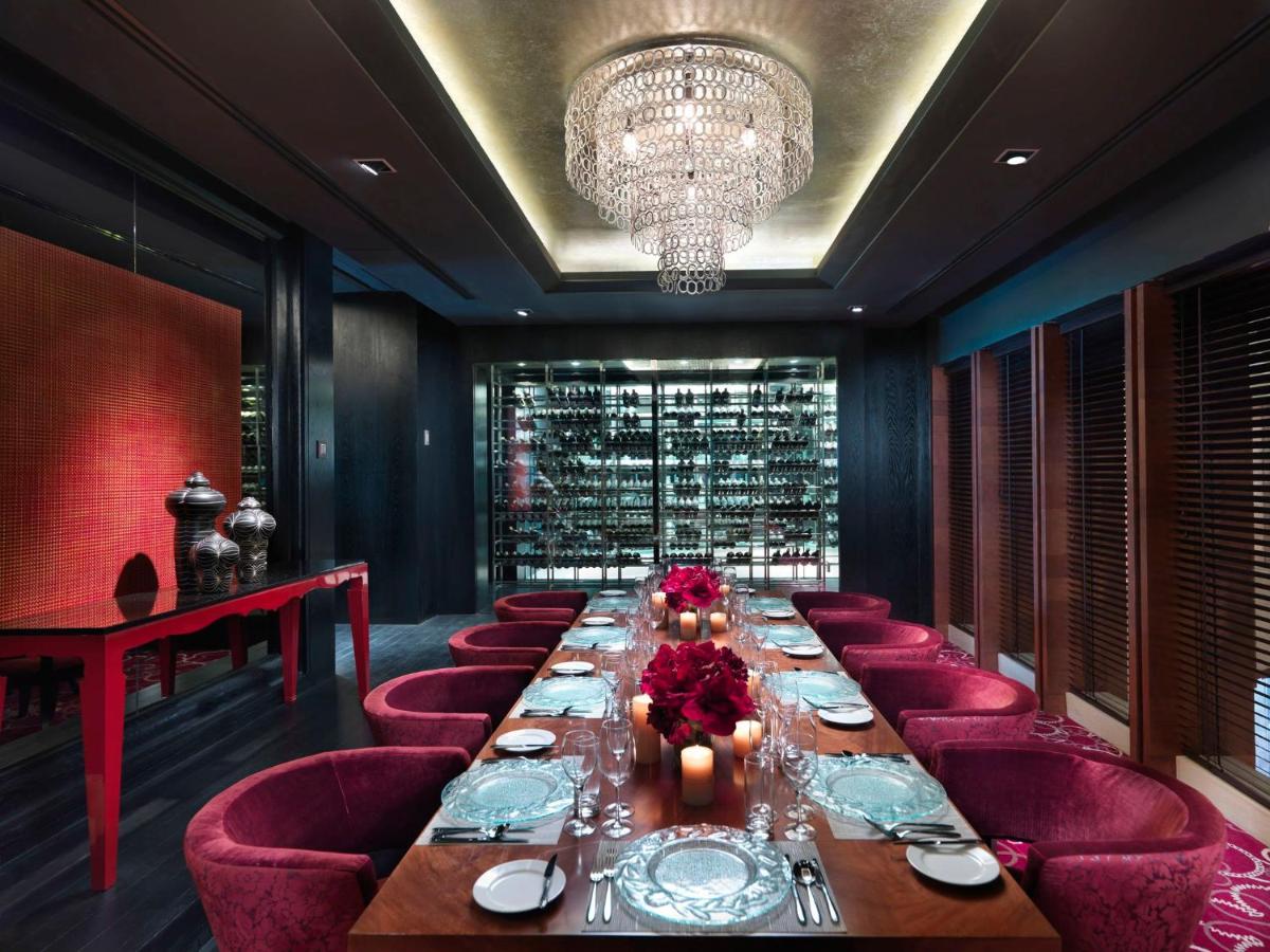 Mandarin Oriental, Jakarta