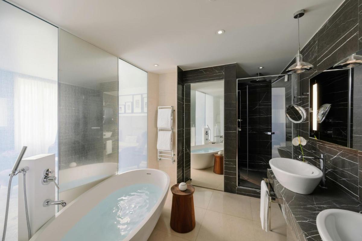 Mandarin Oriental, Milan