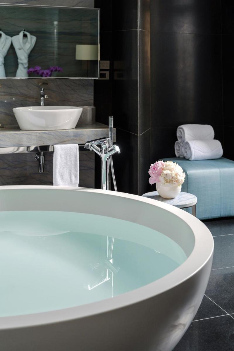 Mandarin Oriental, Milan