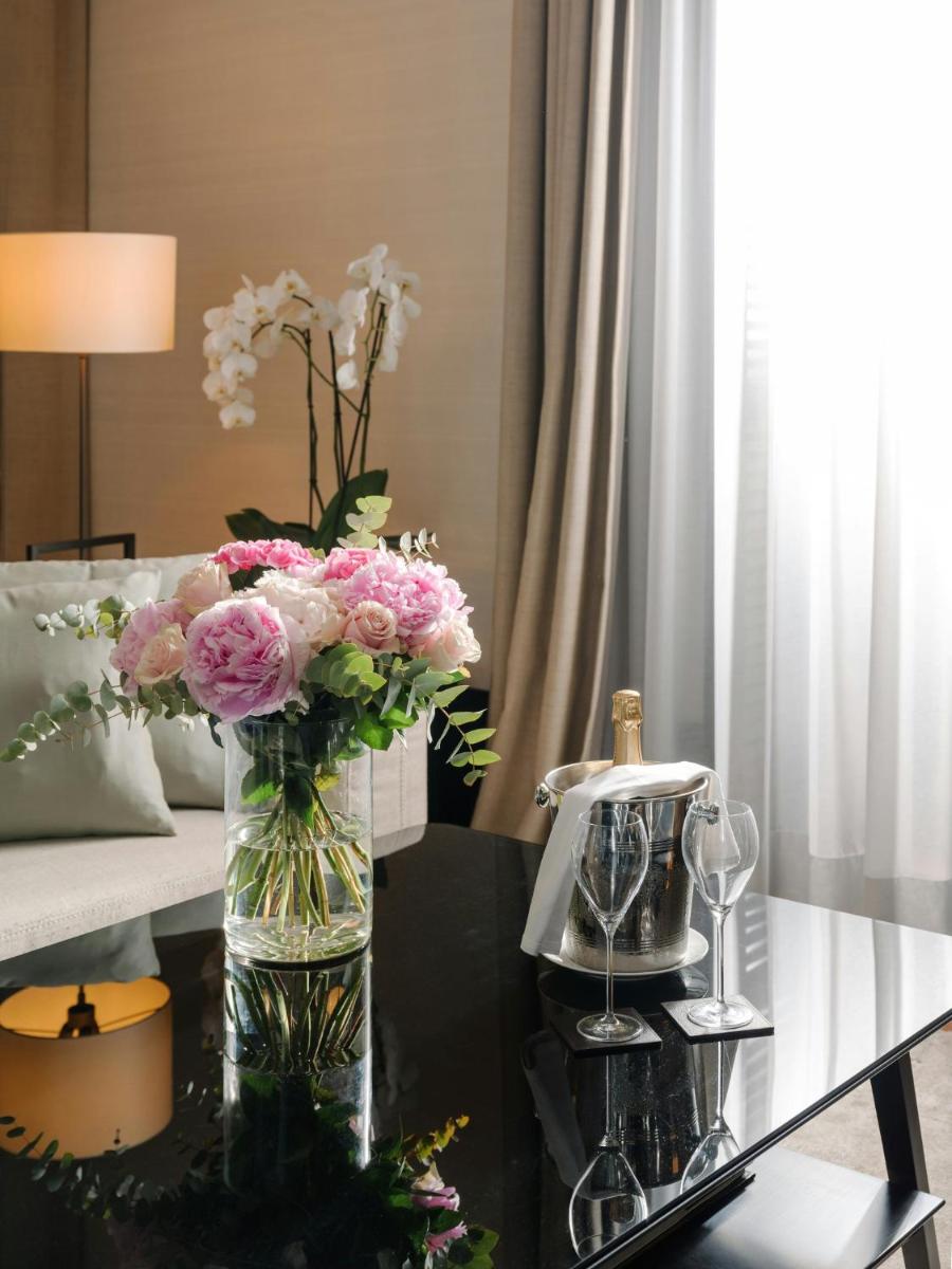 Mandarin Oriental, Milan
