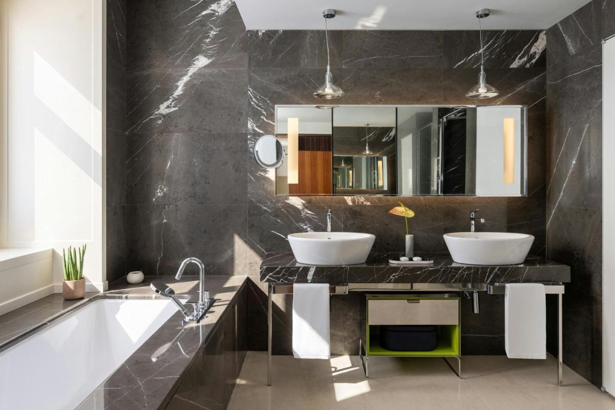Mandarin Oriental, Milan