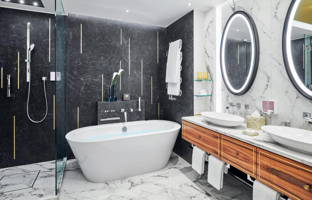 Mandarin Oriental, Munich