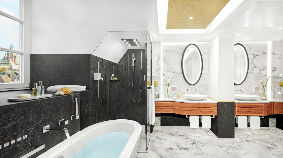 Mandarin Oriental, Munich