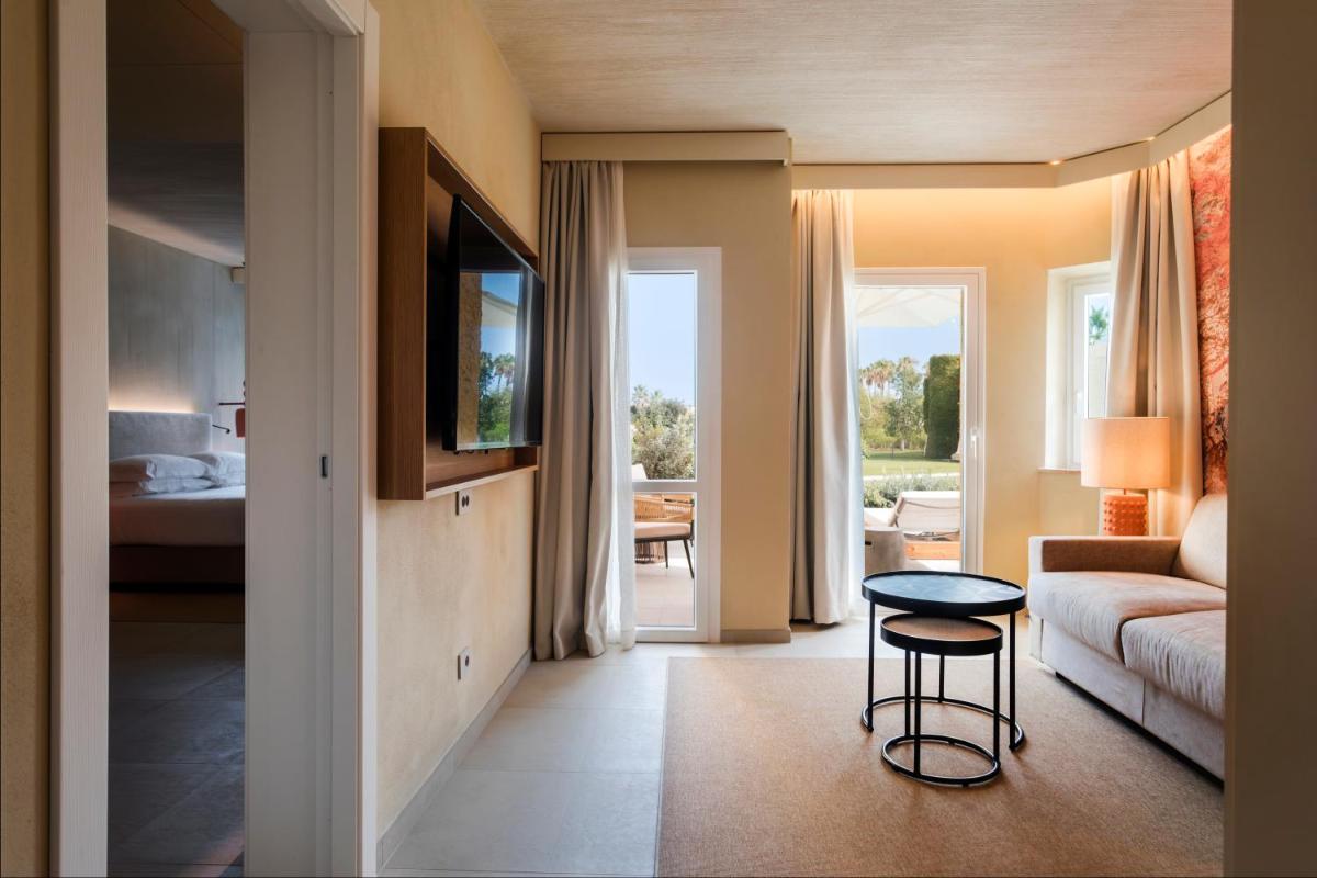 Mangia's Brucoli, Sicily, Autograph Collection