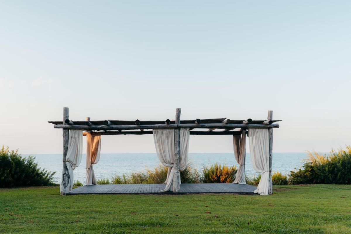 Mangia's Brucoli, Sicily, Autograph Collection