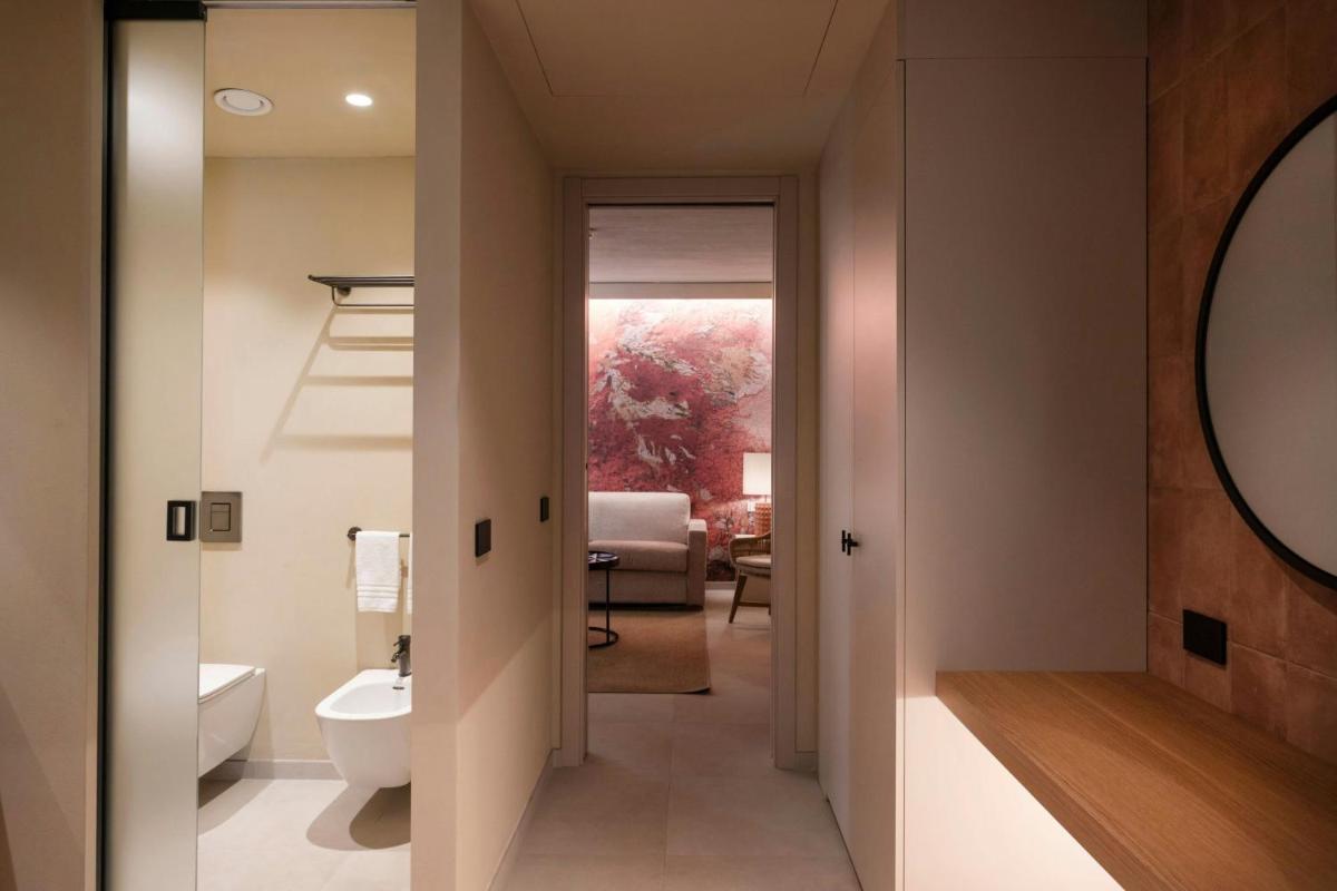 Mangia's Brucoli, Sicily, Autograph Collection