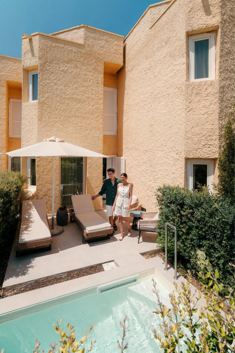 Mangia's Brucoli, Sicily, Autograph Collection