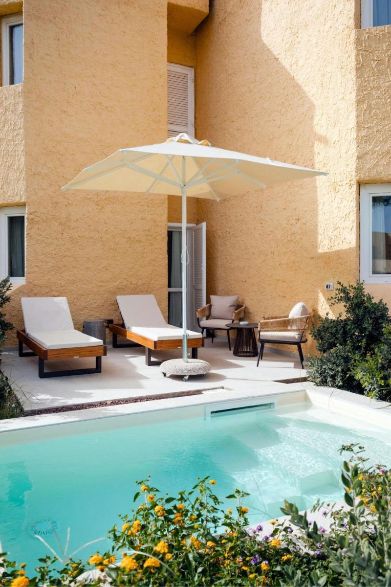 Mangia's Brucoli, Sicily, Autograph Collection