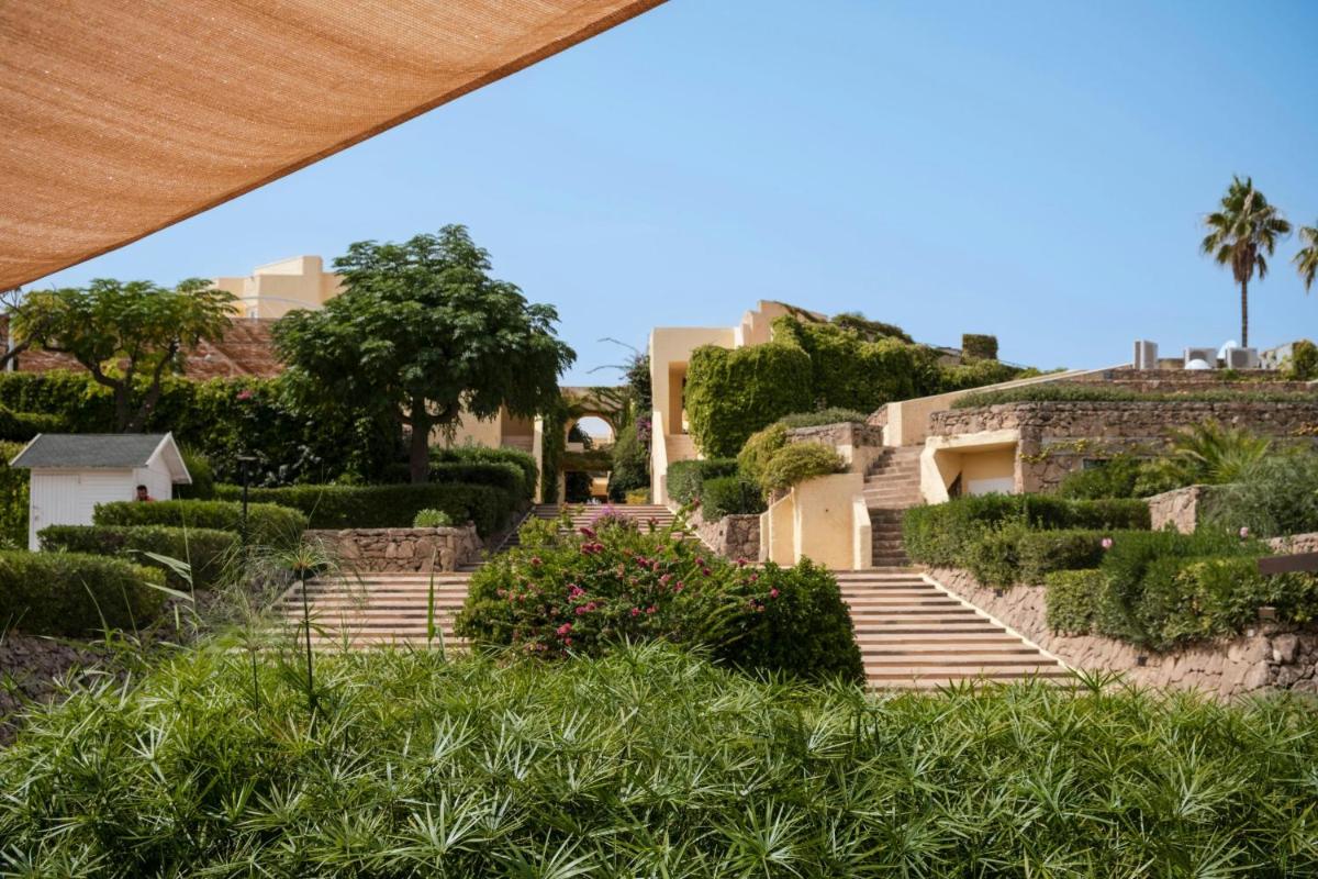 Mangia's Brucoli, Sicily, Autograph Collection