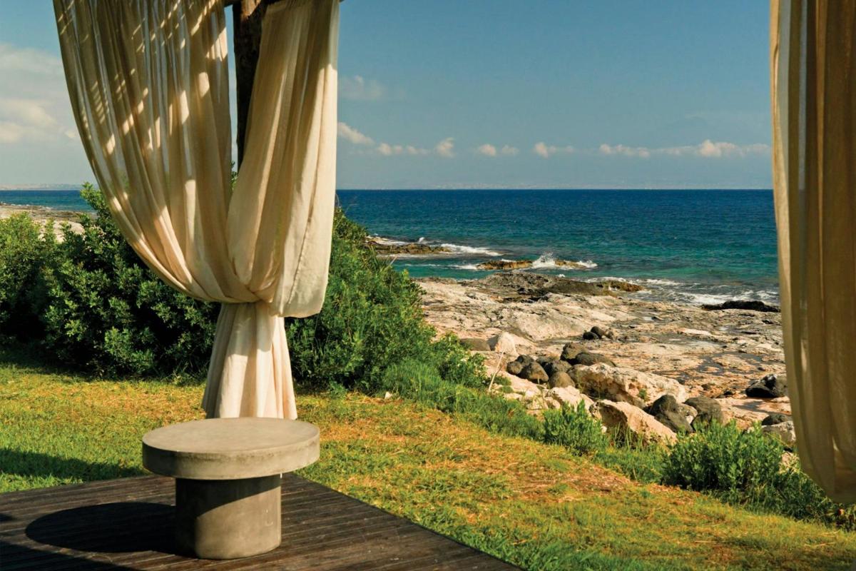 Mangia's Brucoli, Sicily, Autograph Collection