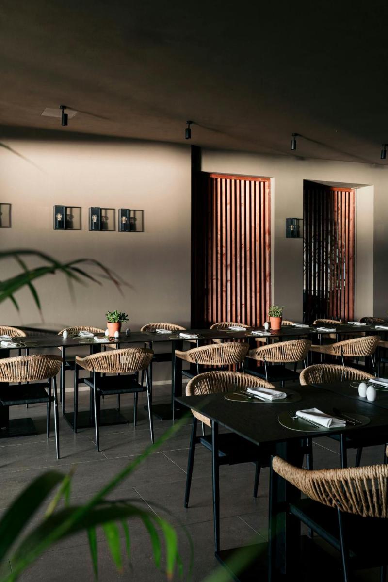 Mangia's Brucoli, Sicily, Autograph Collection