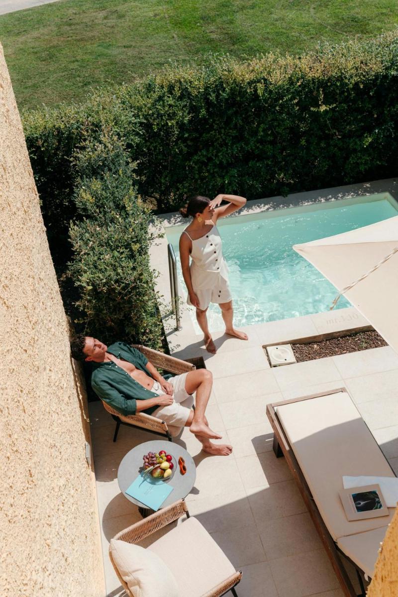 Mangia's Brucoli, Sicily, Autograph Collection